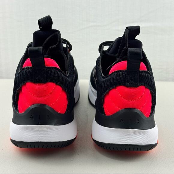 Jordan Air Jordan Max 200 Black & Bright Crimson Sneakers Women’s Size 10 EUR 42 - Picture 6 of 11